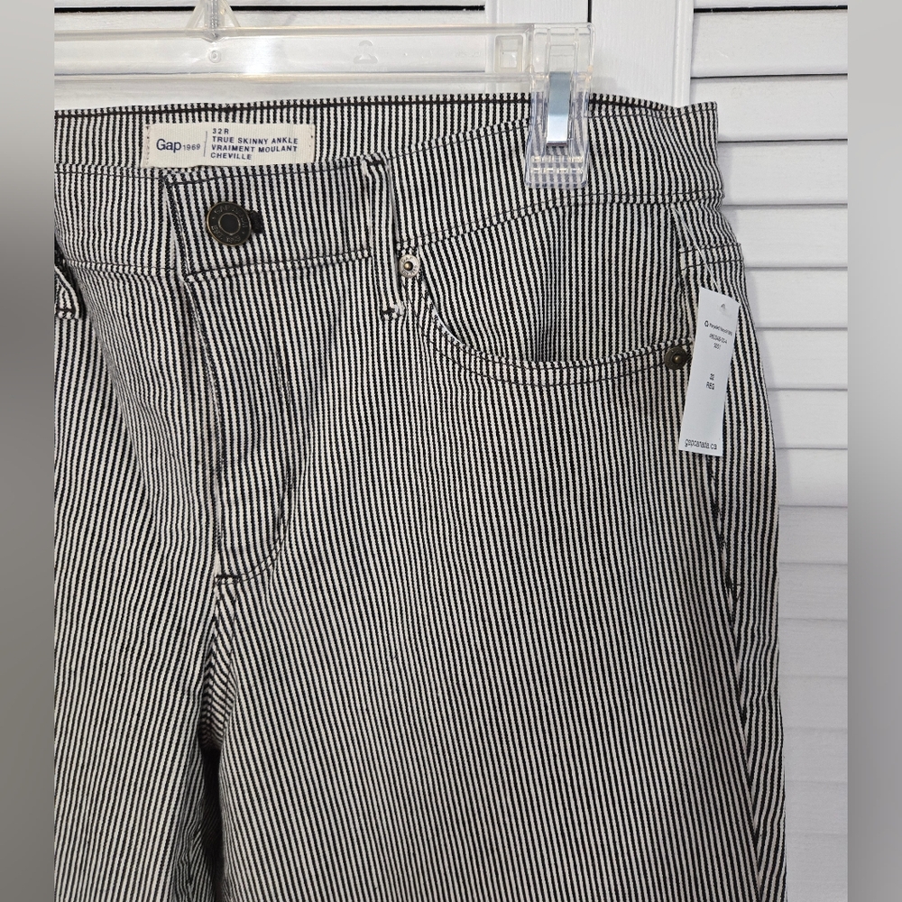 GAP Striped Jeans NWT